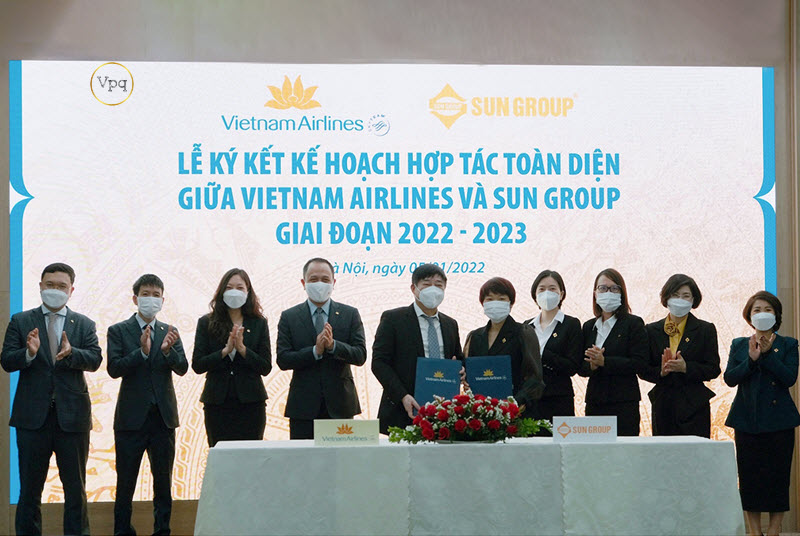 Lễ ký kết KH hợp tác toàn diện giữa Sun Group và Vietnam Airlines.